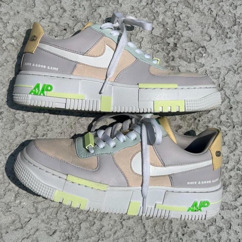 Women's Pastel Nike Air Forces // Size 6